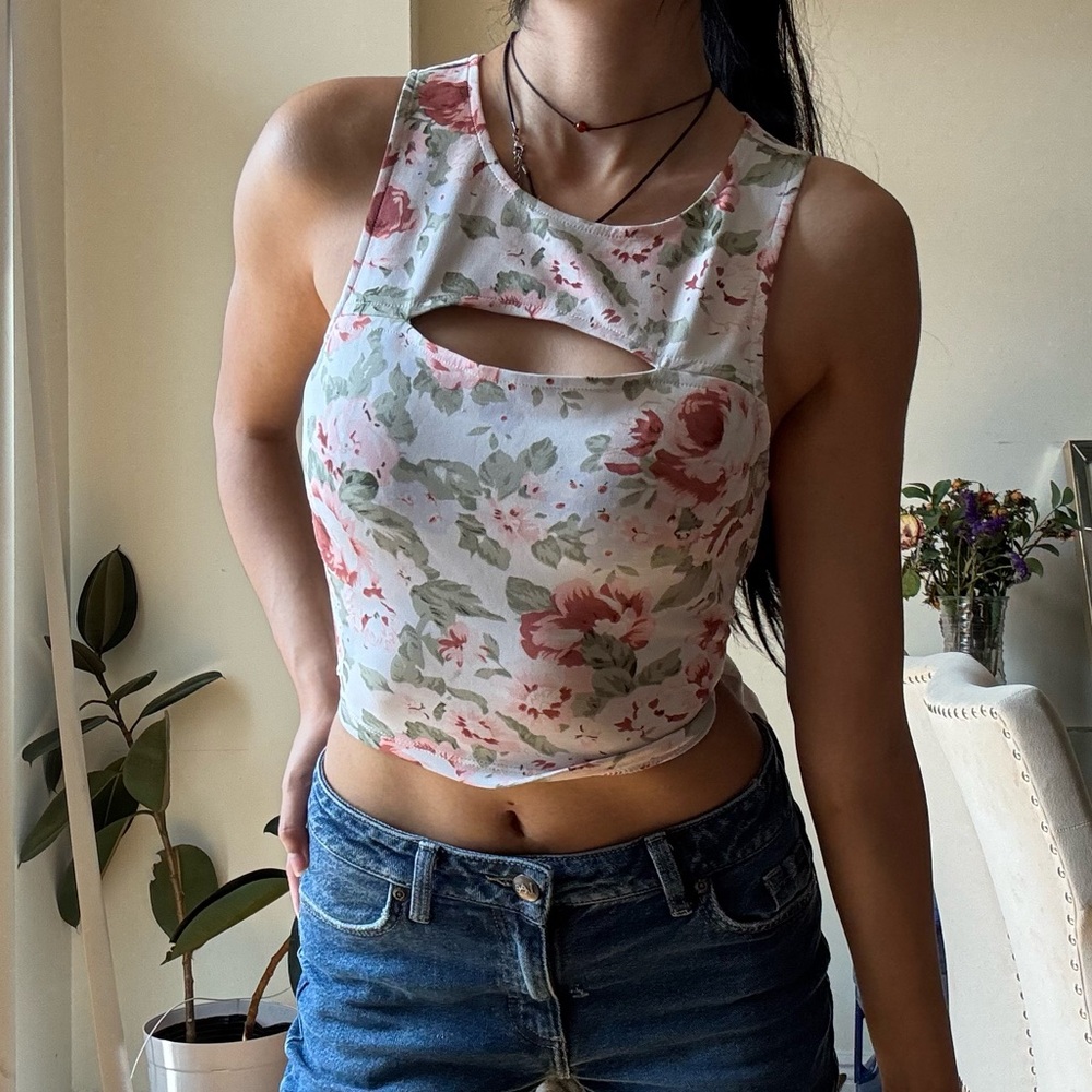 Guess Floral Cutout Crop Top